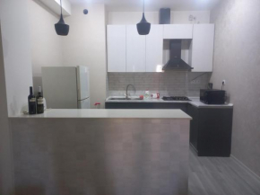 300 aragveli home